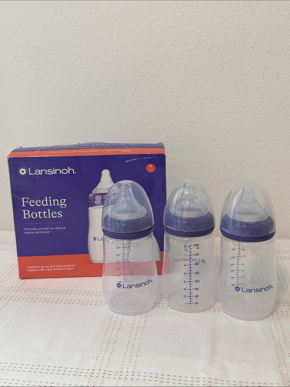 NEW Lansinoh 8 oz, 3 pack, Medium Flow 3m+
